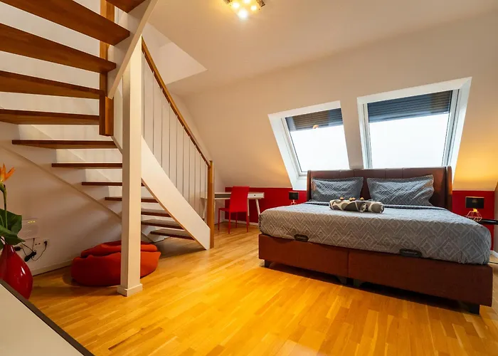Apartment Apartment For 6 With Rooftop Terrace & Air Conditioning, Close To Metro *